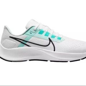 Nike Air Zoom Pegasus 38